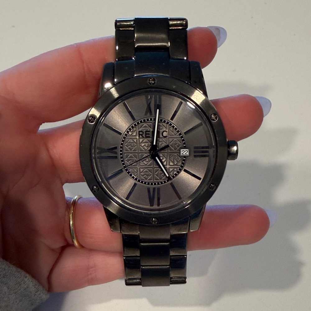 Relic Men's Black Stainless Steel Watch with Gray Dial